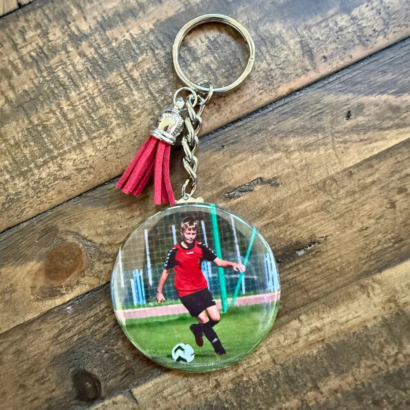 Set of 6 Photo Keychains – Classic Metal Chain